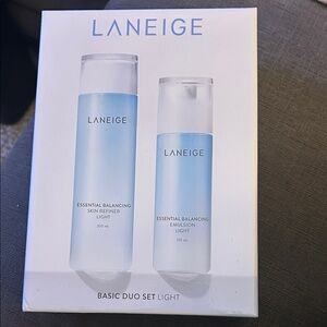 LANEIGE Essential Balancing Duo Set in Blue and White